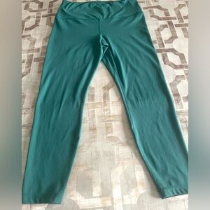 Yogalicious Lux Women XLG Aqua Leggings